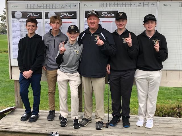 SMS golfers win St. Mary's Invitational